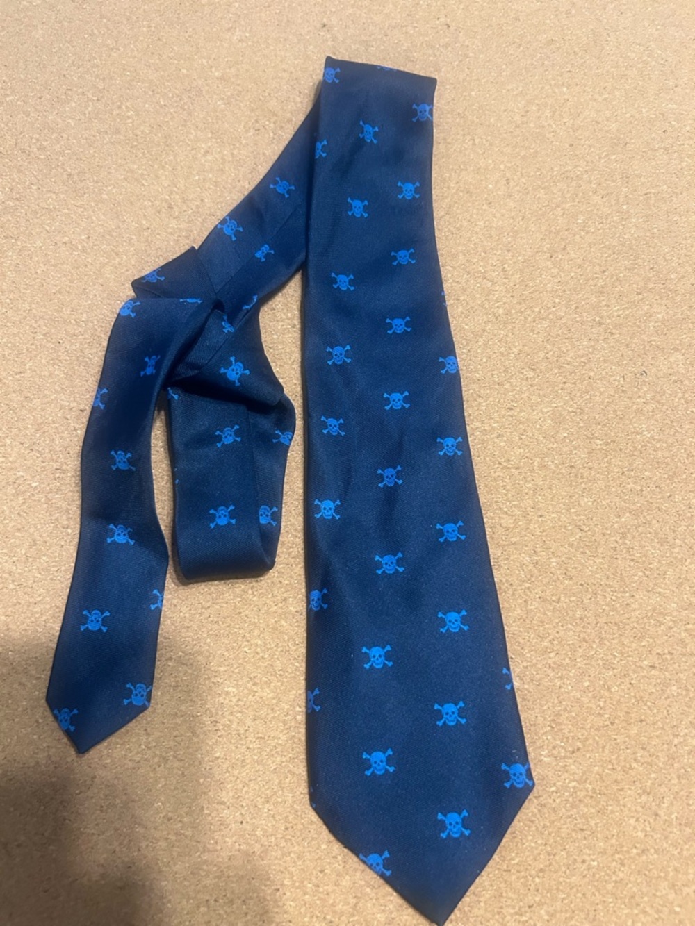 Men's Navy Blue Skull Pattern Tie